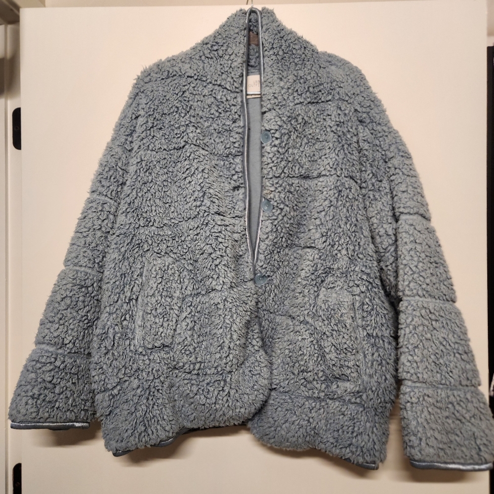 Urban Outfitters Sherpa Cropped Jacket | Size Large | Slate Blue Faux Fur